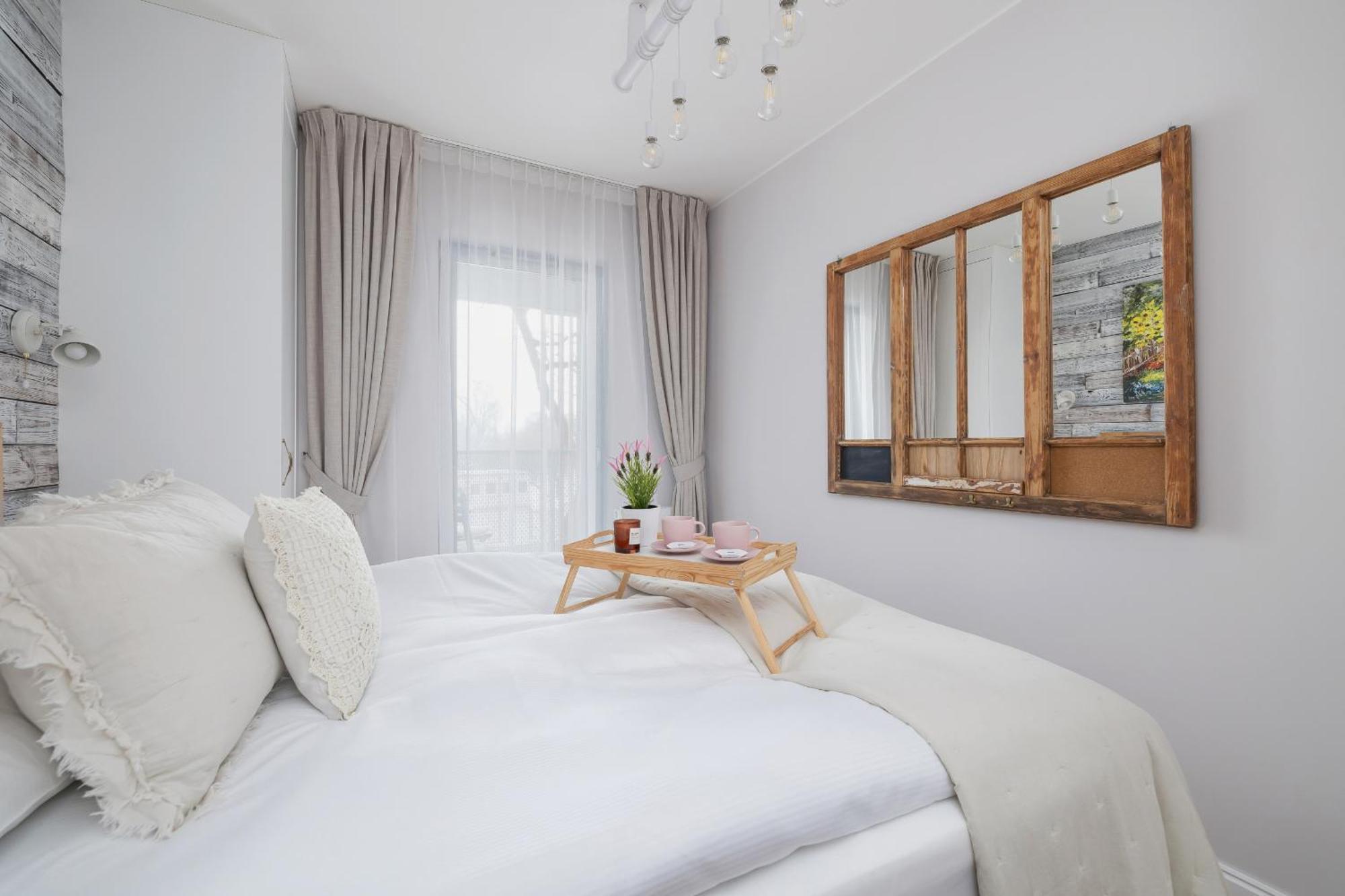 Prandoty Beautiful Apartment With Balcony Cracow By Renters Prestige Krakau Exterior foto