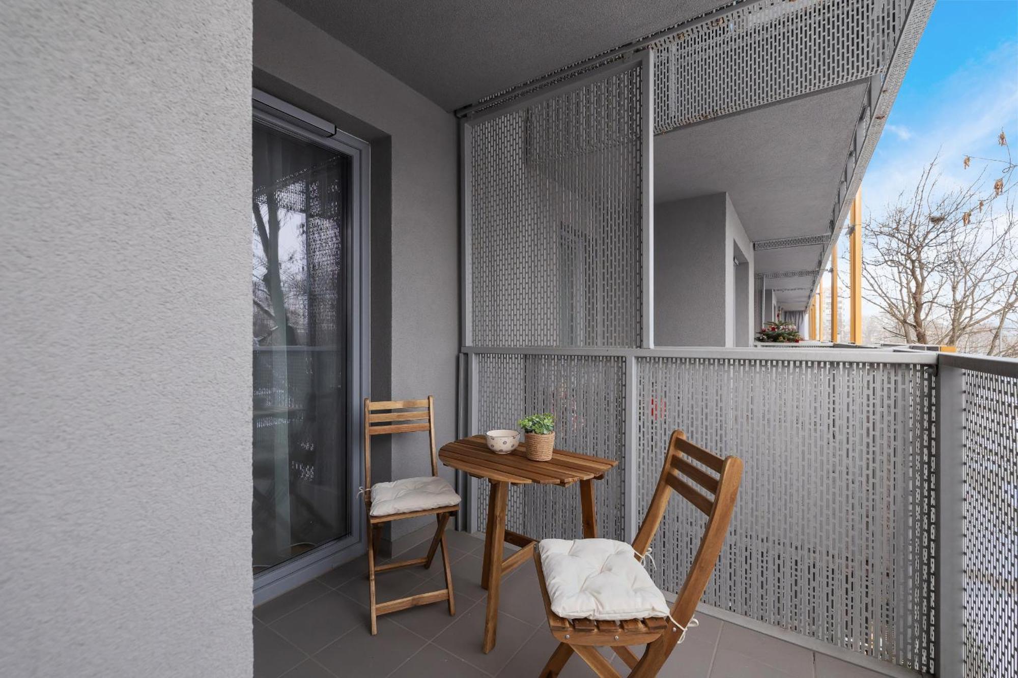 Prandoty Beautiful Apartment With Balcony Cracow By Renters Prestige Krakau Exterior foto